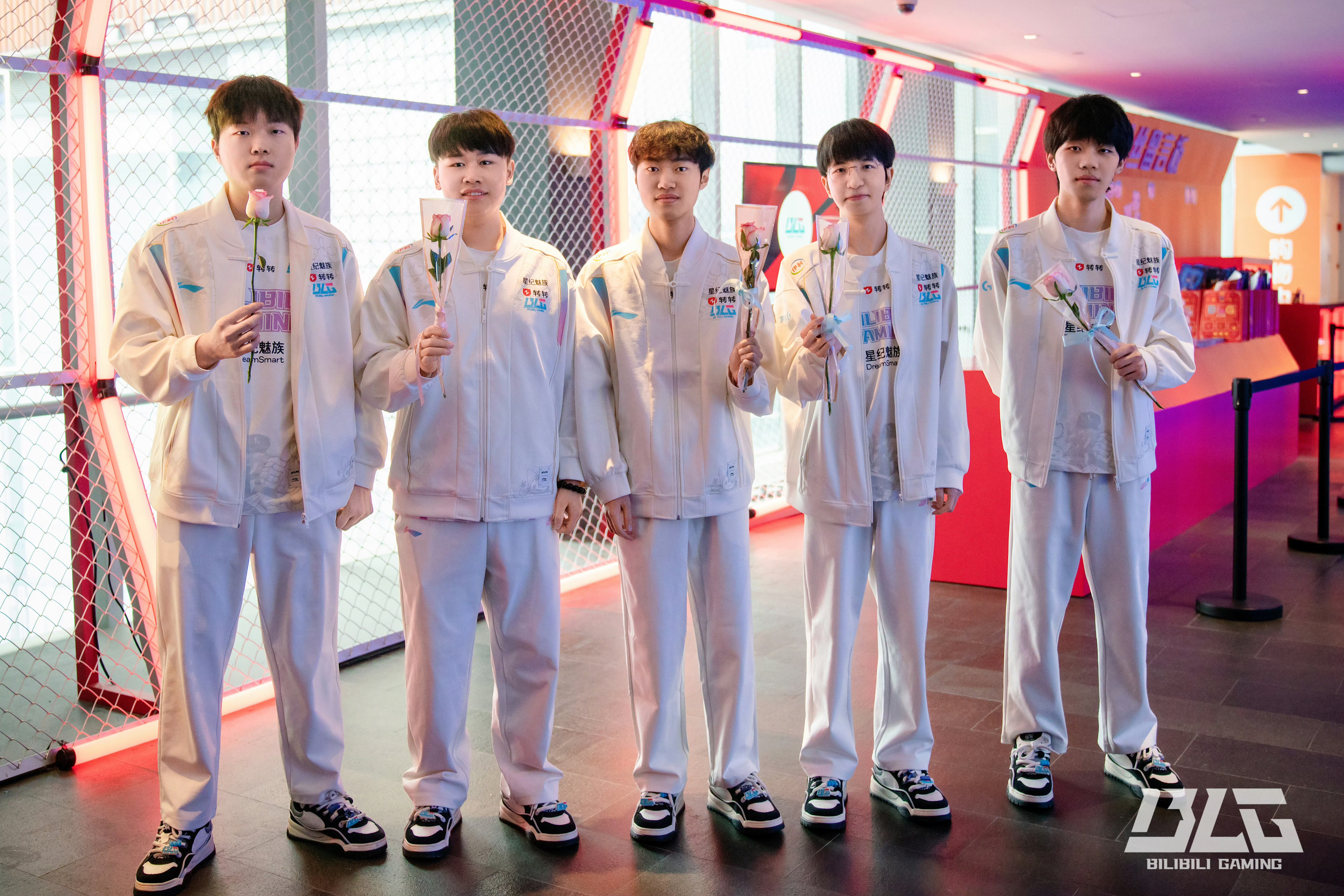 Rookie意外战胜TL，险胜引爆全场！比赛高潮迭起的简单介绍-九游中文官网